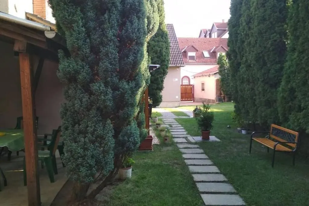 Mokka Home Eger